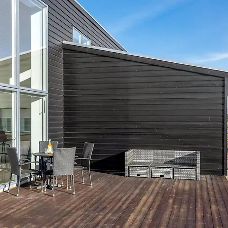 Сasa de vacaciones Emelita - 1-4km From The Sea By Interhome