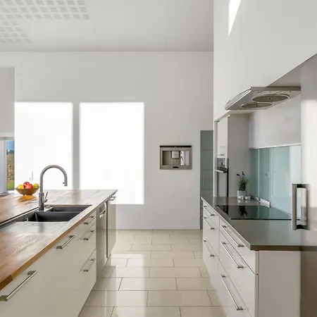 Holiday home Emelita - 1-4km From The Sea By Interhome
